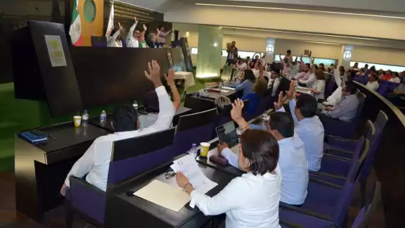 A pesar de ser mayoría, las bancadas serían dirigidas por hombres A pesar de ser mayoría, las bancadas serían dirigidas por hombres