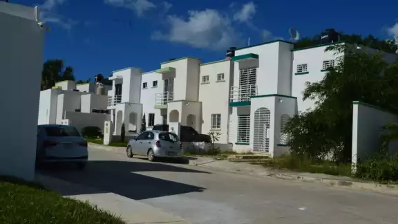 El titular de la Canadevi compartió que en Campeche el agua es abundante, pero no existe infraestructura para llevarlo a comunidades alejadas El titular de la Canadevi compartió que en Campeche el agua es abundante, pero no existe infraestructura para llevarlo a comunidades alejadas
