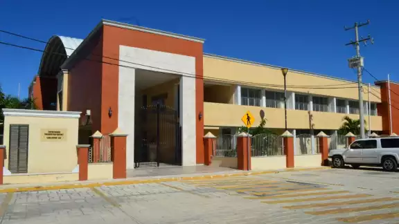 Las escuelas de Campeche fueron vandalizadas Las escuelas de Campeche fueron vandalizadas