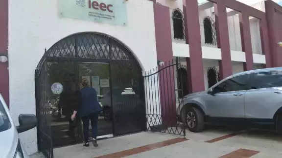 El IEEC proyecta el despido de al menos 50 personas de la plantilla laboral debido al recorte de presupuesto que tuvo este año