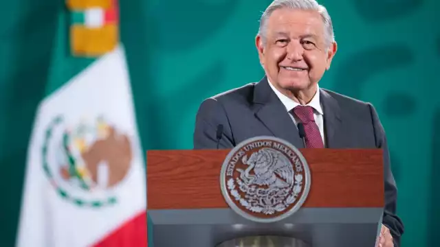 AMLO insiste a EU en levantar el embargo a Cuba