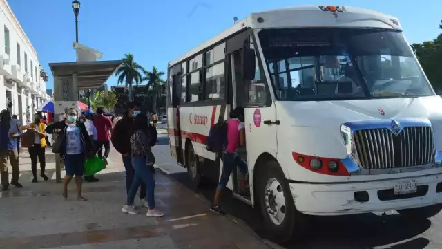 Concesionarios solicitan aumento en el precio del transporte