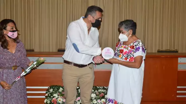 Se reconoció a varias mujeres en el foro