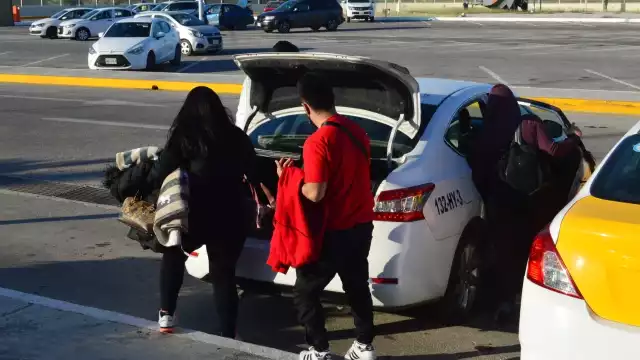 Los taxistas se dicen preocupados el cambio en el semáforo epidemiológico