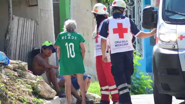El herido se encontraba ingiriendo bebidas alcohólicas antes de la disputa y continuó con ello tras negarse a recibir atención médica