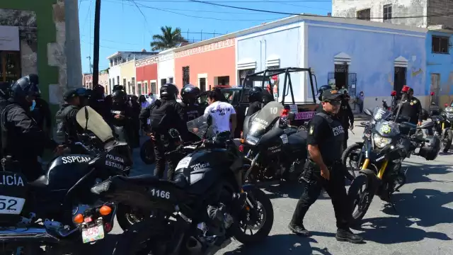 Respecto a la motocicleta en la que se transportaba el ahora detenido  también fue enviada a la FGECAM para las investigaciones