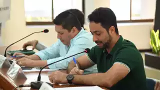 Los cabildantes acusan al Alcalde de trasgredir sus derechos ciudadanos