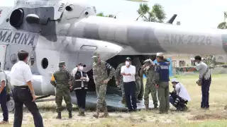 El recorrido fue hecho con autoridades de Protección Civil y la Secretaría de Marina Foto:Oficial