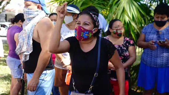 Ejidatarios y pobladores de Xcanatún demandaron hoy al alcalde Renán Barrera Concha que dé la cara Ejidatarios y pobladores de Xcanatún demandaron hoy al alcalde Renán Barrera Concha que dé la cara