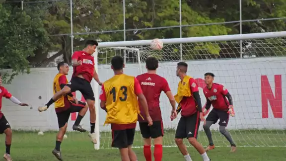 Pioneros va con todo para ganar en casa