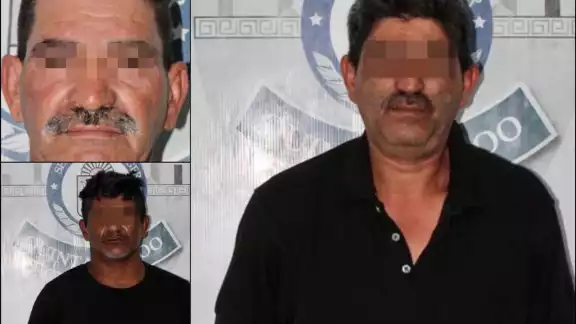 Los tripulantes de la camioneta fueron detenidos y llevados a los separos de la policía Los tripulantes de la camioneta fueron detenidos y llevados a los separos de la policía
