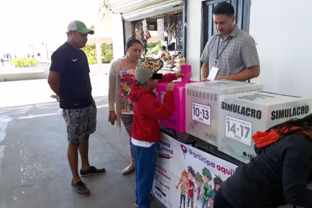 De igual forma, se informó sobre el problema del abandono de sus clases y la migración