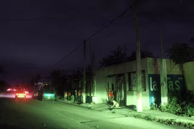 El alumbrado público es insuficiente y no se ha resuelto