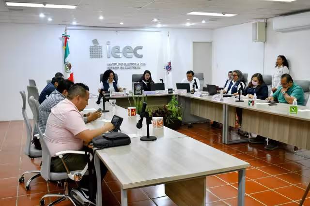 41 aspirantes se registraron para la presidencia del IEEC en Campeche.