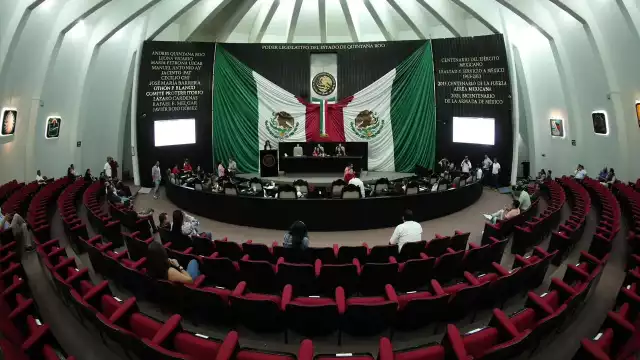 La XVII legislatura aprobó la Ley de ingresos durante la madrugada de este jueves en la sesión ordinaria #32