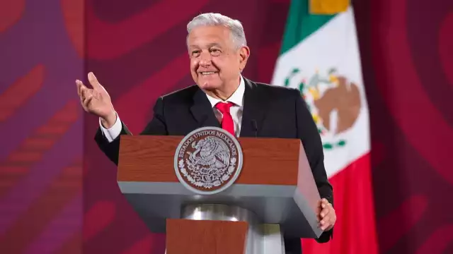 El presidente López Obrador confirmó reunión con consejeros del INE
