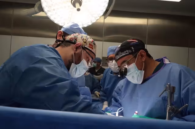 Se realiza el primer trasplante hepático pediátrico de donador vivo a un infante de Tizimín