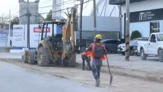 Los proyectos más atractivos que se están llevando a cabo son la rehabilitación del boulevard Colosio, el Tren Maya y el puente vehicular Nichupté