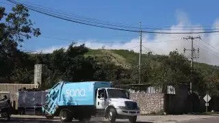 El basurero de Mérida continúa emanando humo, sin que se conozcan las causas del incendio