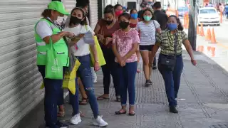 De los casos activos  226 se encuentran hospitalizados Foto: Luis Payán