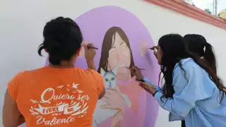 La responsable del asesinato sigue prófuga tras cinco años desde la muerte de la menor