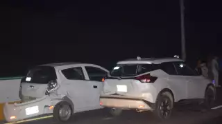 Al lugar del accidente arribaron paramédicos para brindar atención a los heridos en Progreso