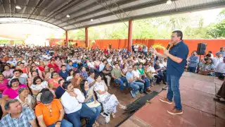 Liborio Vidal reunió a tres mil personas en sus 'Encuentros Entre Amigos' en Motul