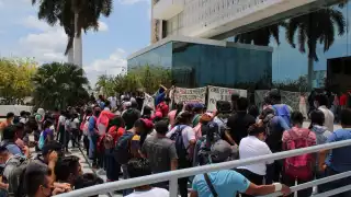El conflicto con los normalistas continúa en Campeche