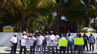 Más de 60 alarifes dicen estar sin empleo desde inicio de la veda de mero