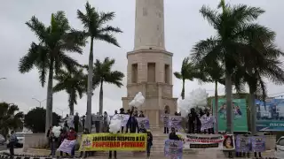 Los habitantes de dos fraccionamientos en Mérida exigen pronta solución a su litigio
