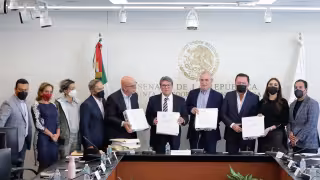 Los coordinadores de cada partido determinaron la eliminación de la comisión especial. Foto: Twitter @RicardoMonrealA