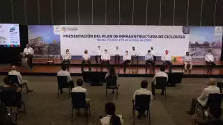 El Gobernador del Estado, Mauricio Vila Dosal, señaló que no se había hecho inversión similares en administraciones estatales anteriores. Foto: Cuauhtémoc Moreno