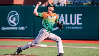 Los leones completamente apagados con el bate