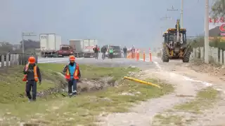 Samuel García presume inicio de las obras de infraestructura de la Gigafactory de Tesla