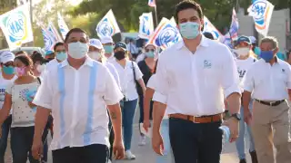Erik Rihani, en su recorrido por los municipios del Distrito IX