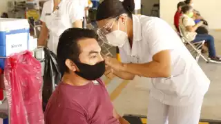 Es posible que durante agosto, o inclusive antes, se llegue al 100% de la primera dosis