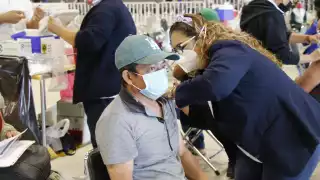 La aplicación de la vacuna se reanudará en varios municipios