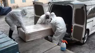 Esta variante no solo podría tener una capacidad de transmisión mayor, sino que también podría ser capaz de eludir partes de nuestro sistema inmunitario, aseguran