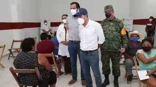 Mauricio Vila compartió el inicio del proceso de vacunación en los municipios de Espita y Sanahcat