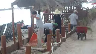 A pesar de ser el pilar económico de la isla Holbox, el sector hotelero se enfrenta a una caída en la actividad turística.