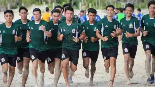 Mario Efrén se describe como jugador explosivo, un líder dentro y fuera de la cancha
