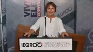 Laura Beristain se comprometió a la creación de una central de abasto para Solidaridad y mejorar la infraestructura urbana