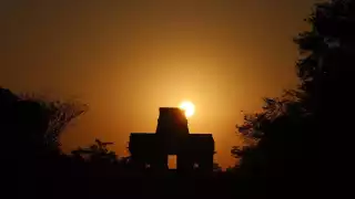 Sin el acceso a turistas, el día de hoy se pudo observar el fenómeno arqueo-astronómico del Equinoccio en Dzibilchaltún