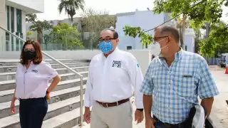 Ramírez Marín realizó un recorrido por la explanada del Centro Internacional de Congresos