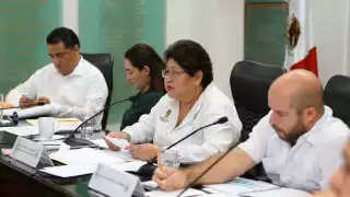 Quintana Roo se encuentra en alerta máxima por endeudamiento, pese a ello, contratará un crédito por 820 mdp