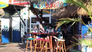 Un restaurante bar de la Zona Hotelera de Cancún estaría por conseguir ampararse contra las nuevas reformas de la ley antitabaco