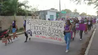 Los recorridos culminaron en el parque principal de esta ciudad para un mitin que concluyó de manera pacífica y sin contratiempo