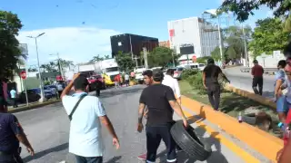 Fueron casi ocho horas de bloqueo en Ciudad del Carmen