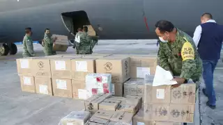 El lote de vacunas aterrizó esta tarde