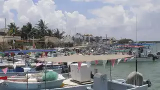 La baja captura de escama ha provocado que los hombres de mar busquen otros oficios.